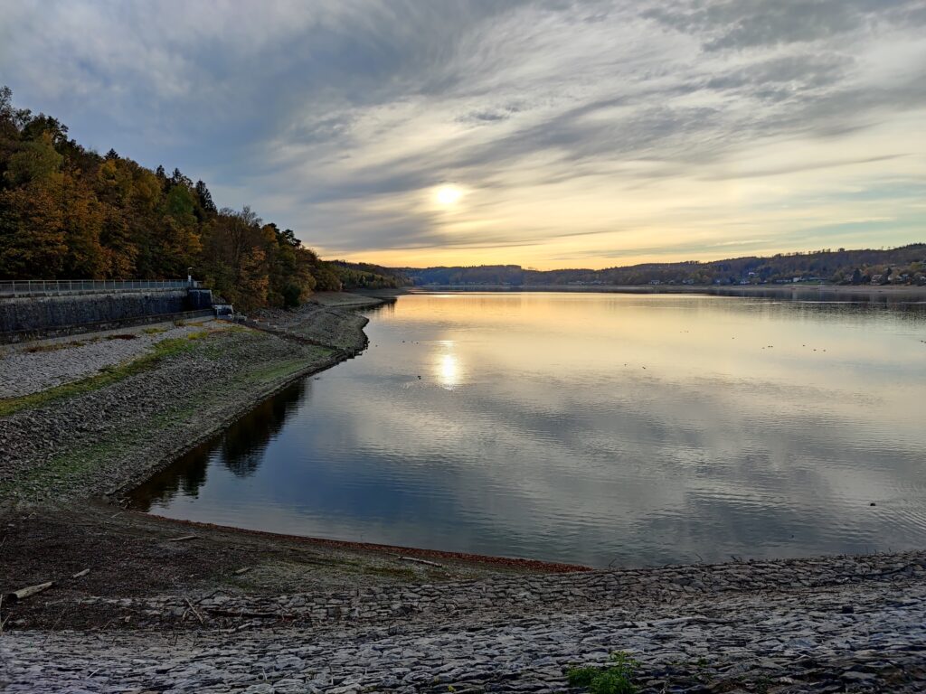 Neulich am Sorpesee - ein kleine Wanderung