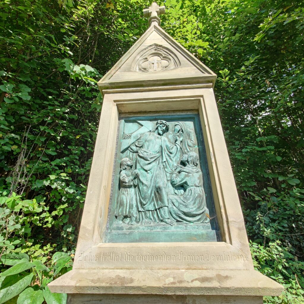 Wanderung auf dem Wennigloher Rundweg bei Arnsberg, 08/2023