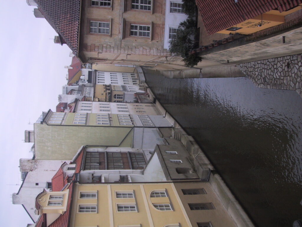 Straßenzüge und Plätze in Prag, Reisefoto Prag Dezember 2003