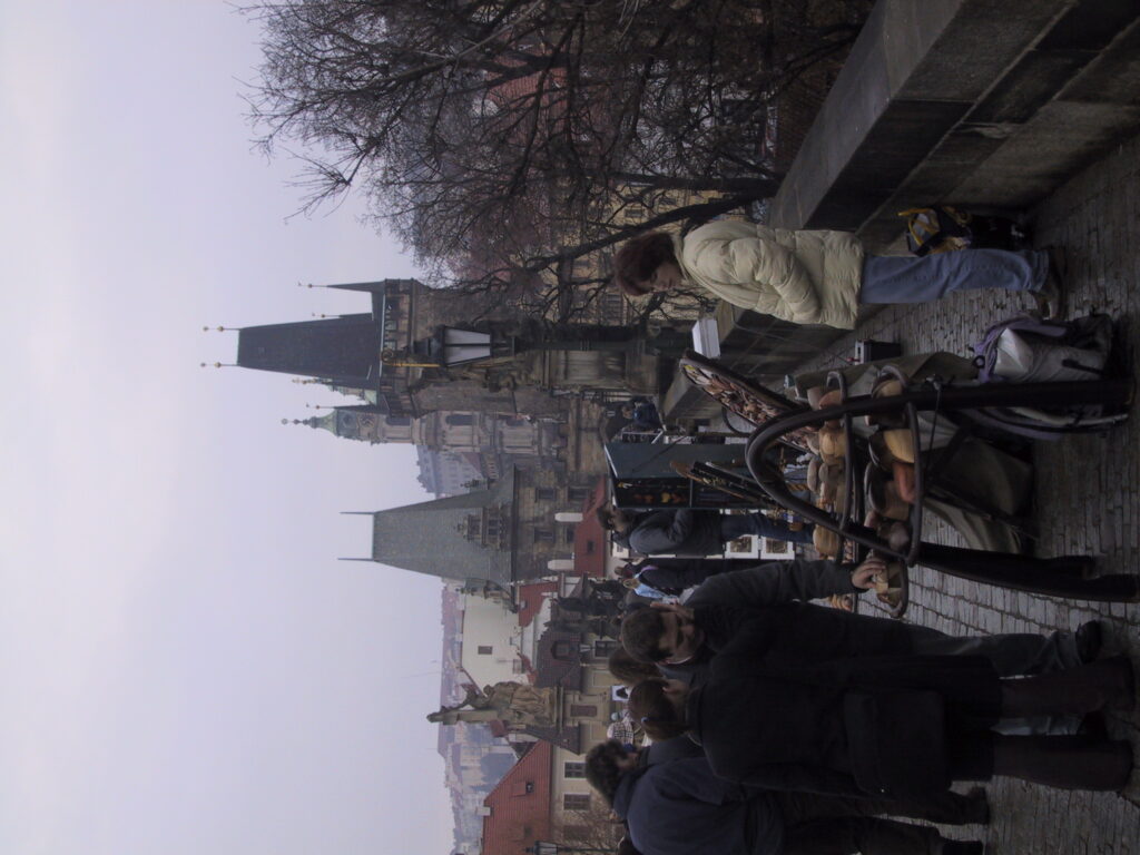Brückenblick und Prag-Panorama, Reisefoto Prag Dezember 2003