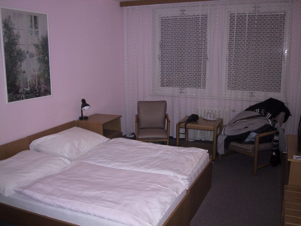 Unser schlichtes Zimmer auf der Pragreise