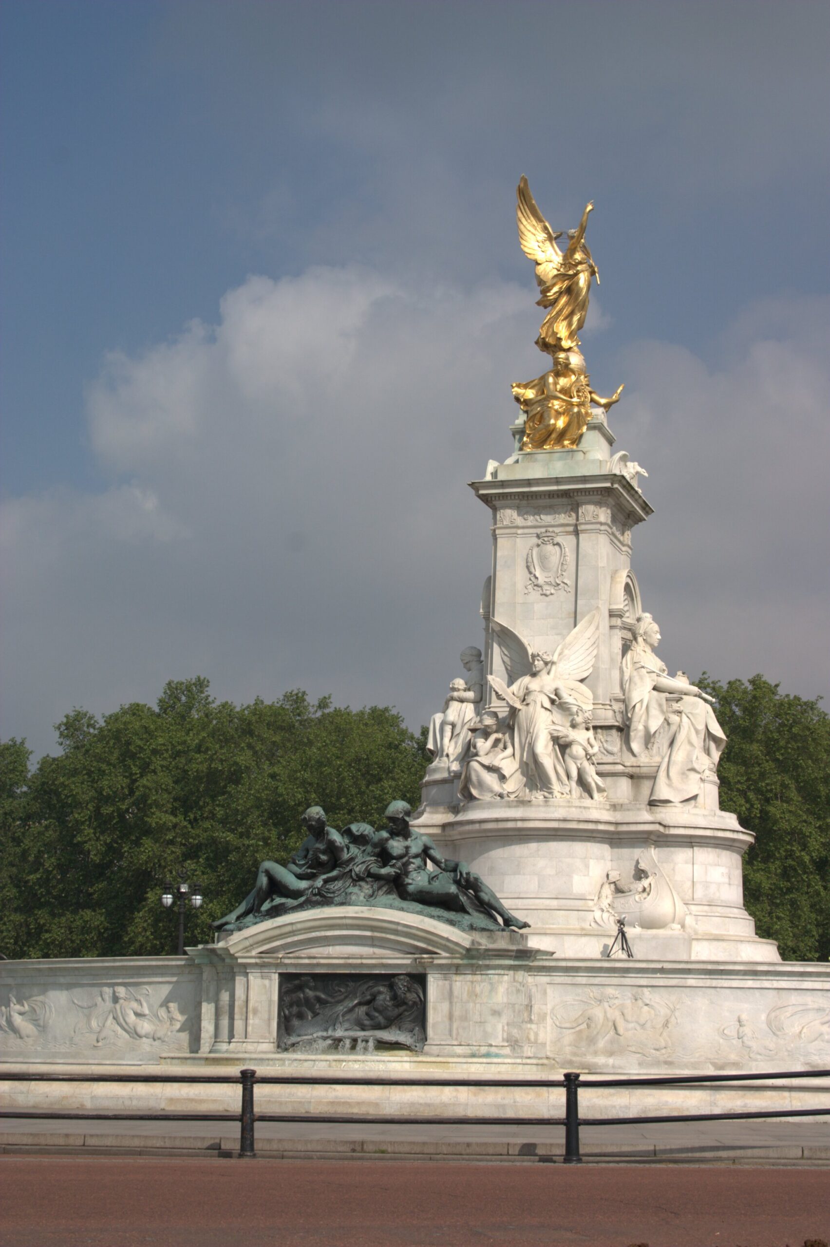 Victoria Memorial und Grünanlagen bei Buckingham Palace