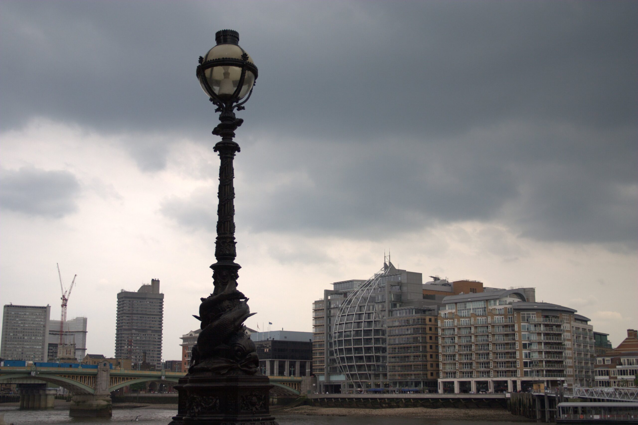 St. Paul’s, die Umgebung der Themse und die Londoner Skyline